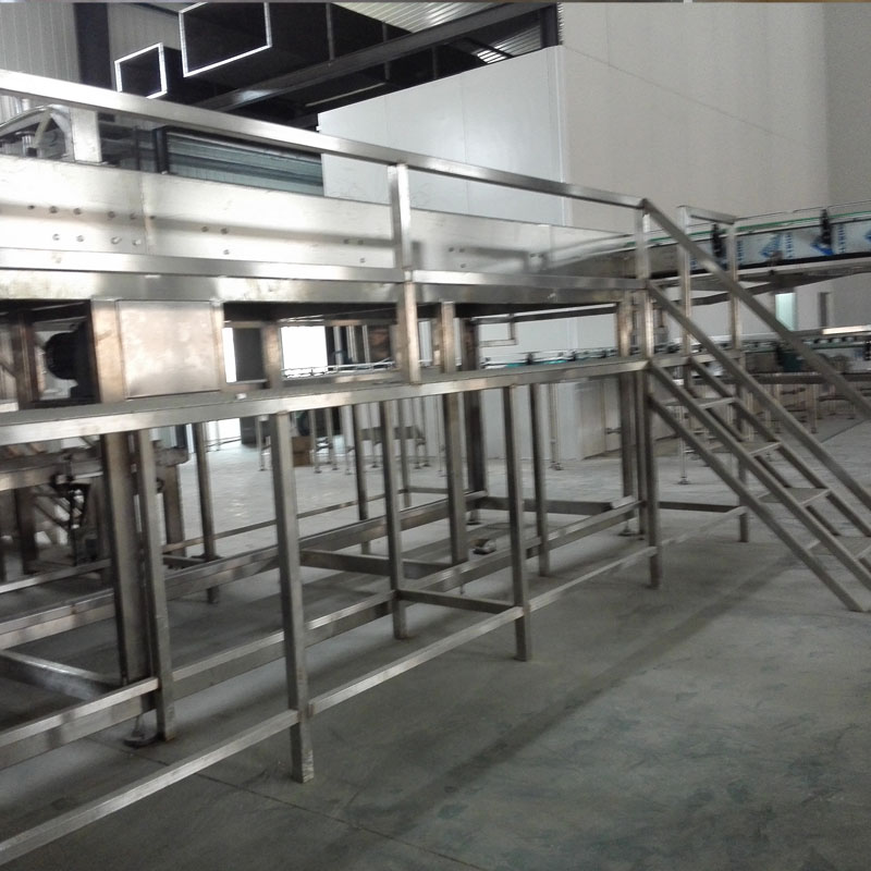 云南達(dá)利-和其正涼茶生產(chǎn)線